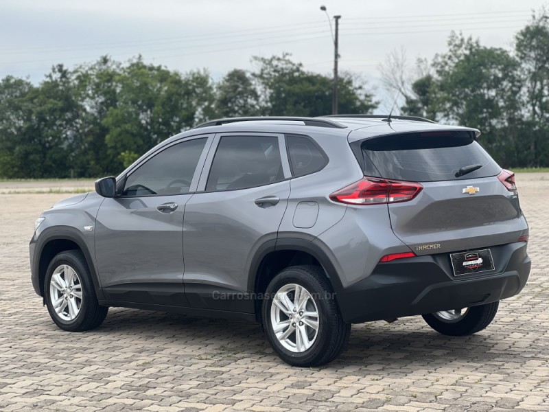 TRACKER 1.0 12V TURBO FLEX 4P AUTOMÁTICO - 2022 - ANTôNIO PRADO