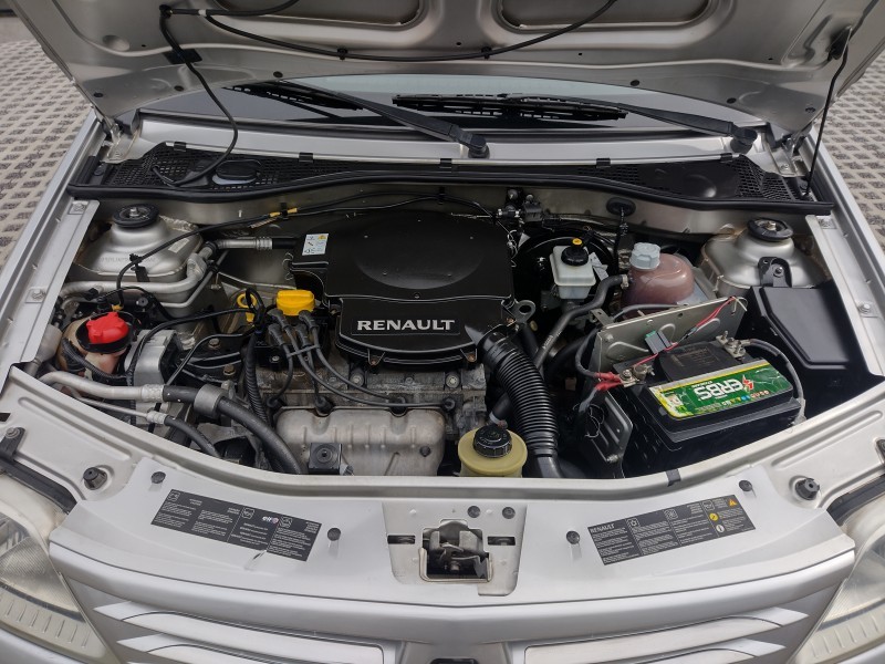 LOGAN 1.6 PRIVILÈGE 8V FLEX 4P MANUAL - 2008 - CAXIAS DO SUL