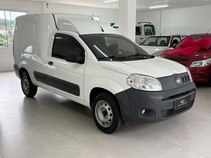 fiorino 1.4 hard working furgao evo 8v flex 2p manual 2018 bento goncalves
