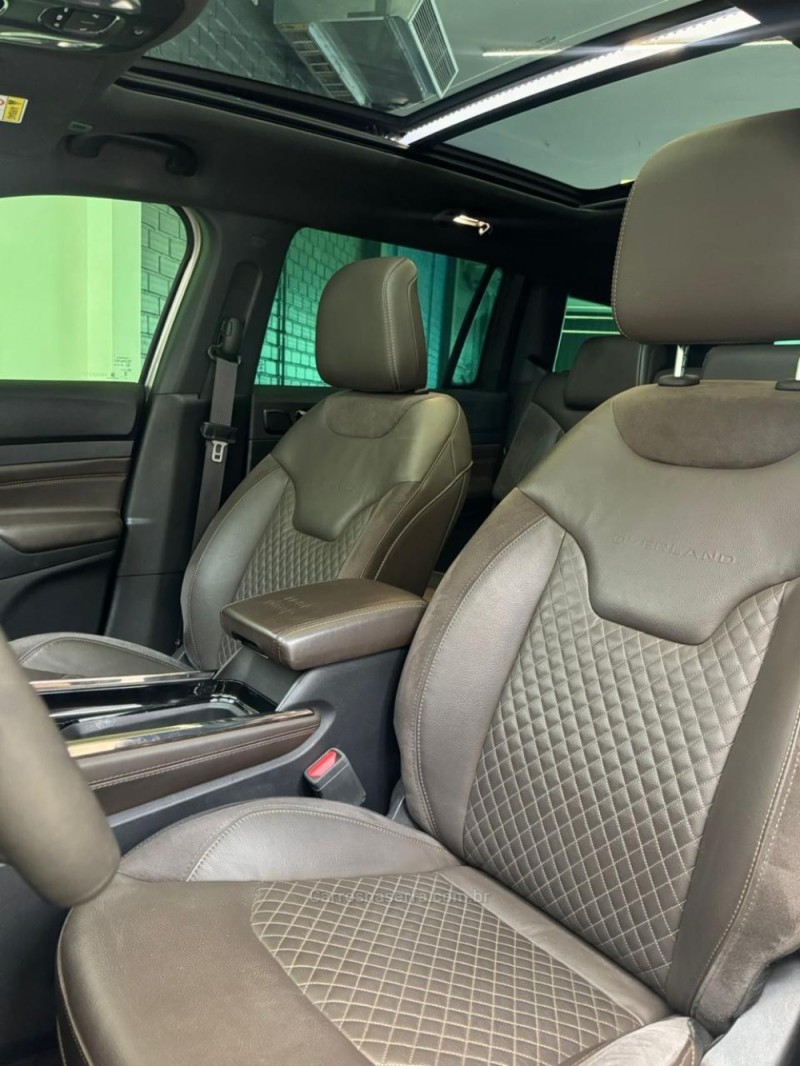 COMMANDER 1.3 OVERLAND T270 16V 4X2 TURBO FLEX 4P AUTOMÁTICO - 2022 - NOVO HAMBURGO