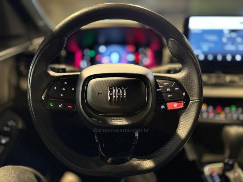 FASTBACK 1.3 LIMITED EDITION 270 TURBO FLEX 4P AUTOMÁTICO - 2023 - FARROUPILHA