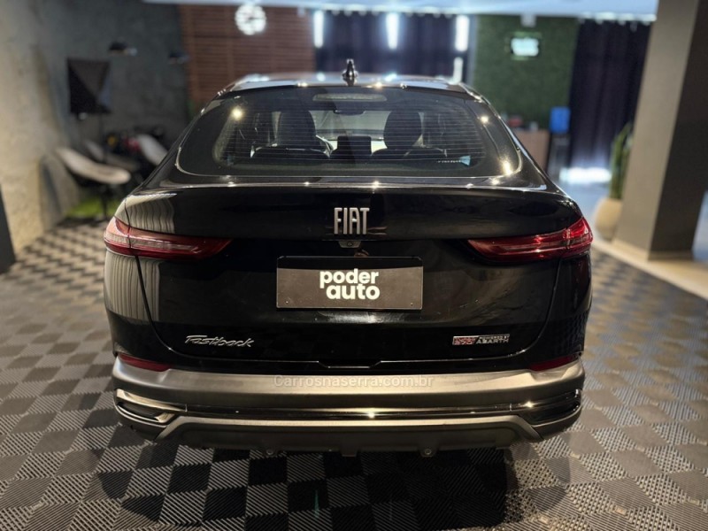 FASTBACK 1.3 LIMITED EDITION 270 TURBO FLEX 4P AUTOMÁTICO - 2023 - FARROUPILHA