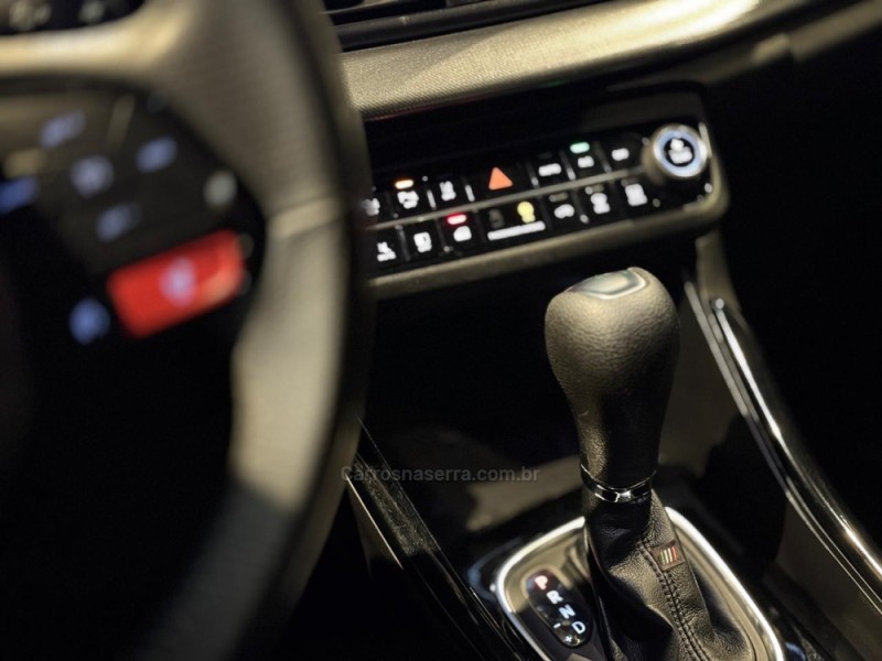 FASTBACK 1.3 LIMITED EDITION 270 TURBO FLEX 4P AUTOMÁTICO - 2023 - FARROUPILHA