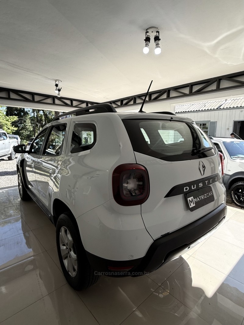 DUSTER 1.6 INTENSE 16V FLEX 4P AUTOMÁTICO - 2024 - CANELA