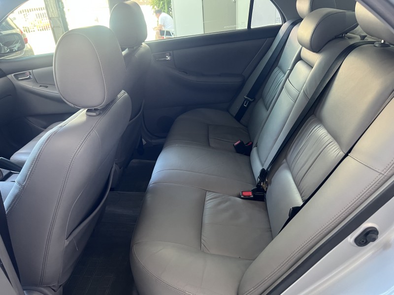 COROLLA 1.8 SE-G 16V GASOLINA 4P AUTOMÁTICO - 2005 - PORTãO