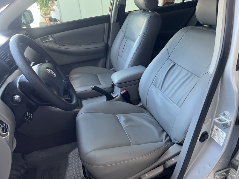 COROLLA 1.8 SE-G 16V GASOLINA 4P AUTOMÁTICO - 2005 - PORTãO