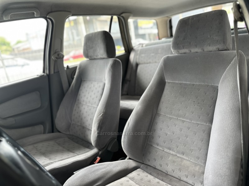 PARATI 1.8 MI PLUS 8V FLEX 4P MANUAL G.III - 2001 - NOVO HAMBURGO