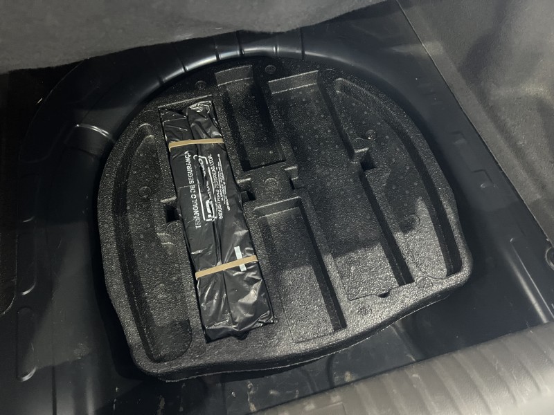 COBALT 1.8 MPFI LTZ 8V FLEX 4P AUTOMÁTICO - 2013 - PORTãO