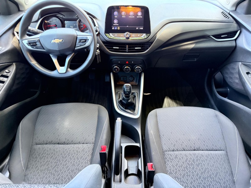 ONIX 1.0 LT 12V TURBO FLEX 4P MANUAL - 2021 - TRêS COROAS