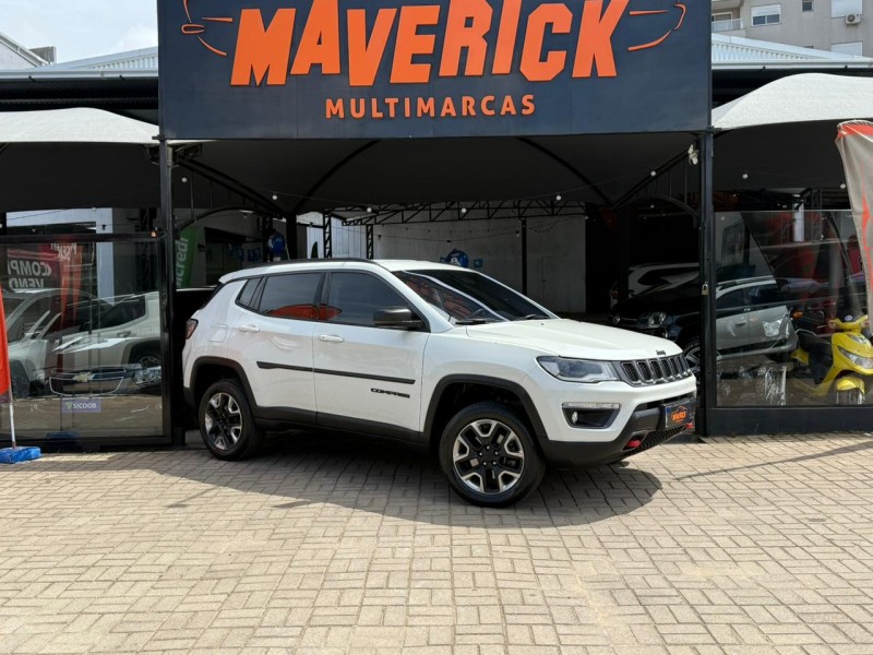 COMPASS 2.0 16V DIESEL TRAILHAWK 4X4 AUTOMÁTICO - 2017 - LAGOA VERMELHA