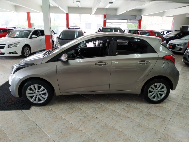 HB20 1.6 COMFORT 16V FLEX 4P MANUAL - 2017 - CAXIAS DO SUL
