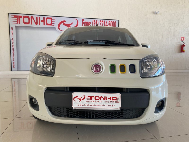 UNO 1.0 EVO VIVACE 8V FLEX 4P MANUAL - 2014 - LAJEADO