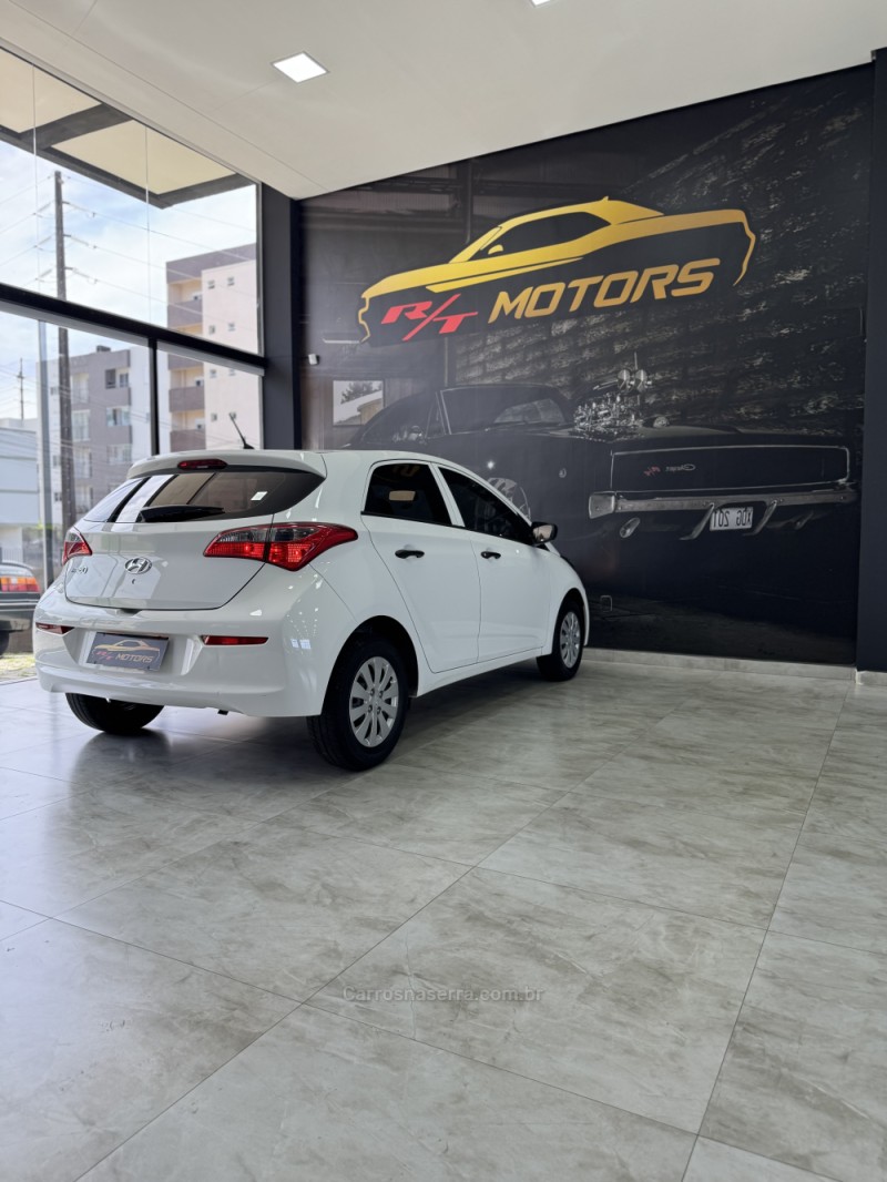 HB20 1.0 COMFORT PLUS 12V FLEX 4P MANUAL - 2018 - CAXIAS DO SUL