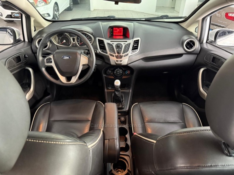 FIESTA 1.6 SE HATCH 16V FLEX 4P MANUAL - 2013 - NOVO HAMBURGO