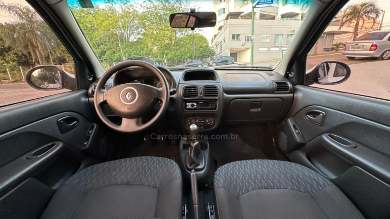 CLIO 1.0 16V FLEX 4P MANUAL - 2016 - NOVO HAMBURGO