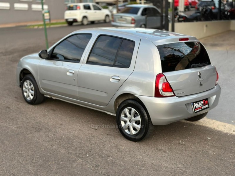 CLIO 1.0 16V FLEX 4P MANUAL - 2016 - NOVO HAMBURGO