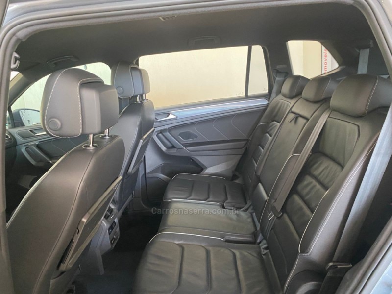 TIGUAN 2.0 ALLSPACE R-LINE 300 TSI GASOLINA 4P AUTOMÁTICO - 2019 - LAJEADO