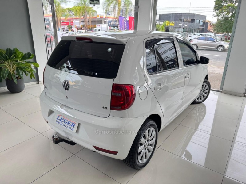 FOX 1.6 MI 8V FLEX 4P MANUAL - 2014 - SãO LEOPOLDO