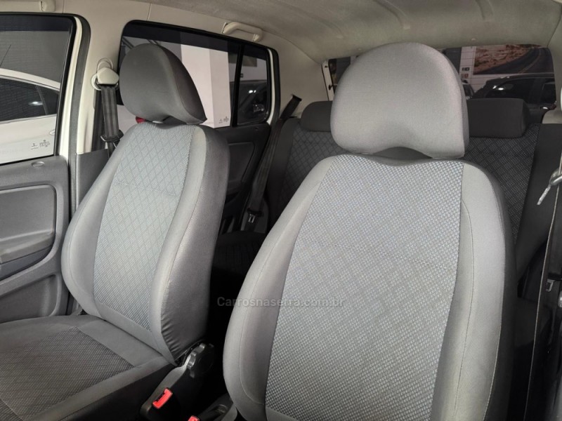 FOX 1.6 MI 8V FLEX 4P MANUAL - 2014 - SãO LEOPOLDO