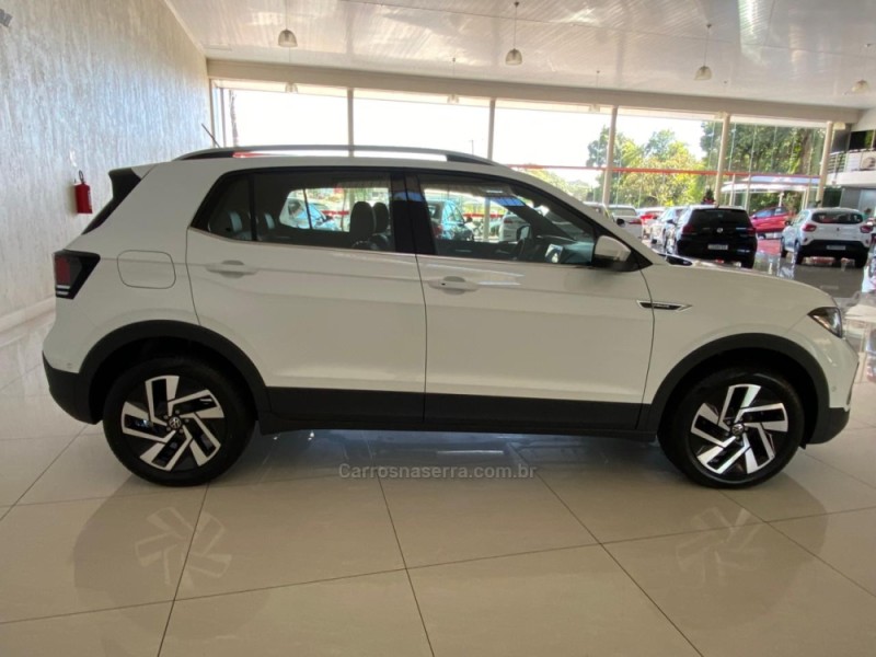 T-CROSS 1.4 HIGHLINE TSI 16V FLEX 4P AUTOMÁTICO - 2026 - LAJEADO