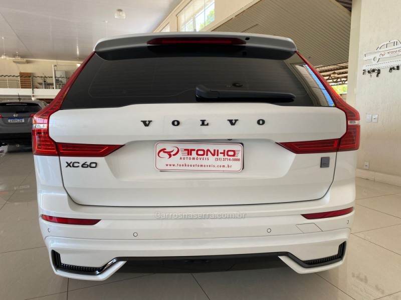 XC60 2.0 T8 POLESTAR ENGINEERED HÍBRIDO 4P AUTOMÁTICO - 2023 - LAJEADO