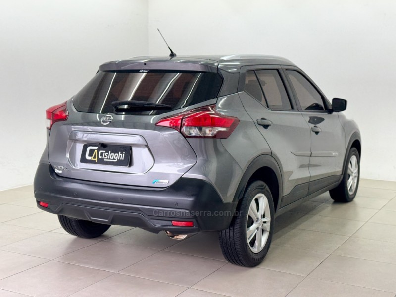 KICKS 1.6 16V FLEX S XTRONIC 4P AUTOMÁTICO - 2018 - CARLOS BARBOSA