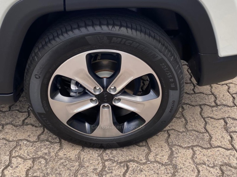 COMPASS 2.0 16V FLEX LONGITUDE AUTOMÁTICO - 2018 - BENTO GONçALVES