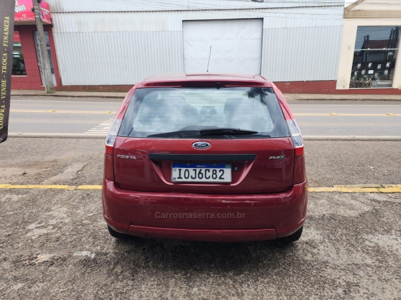 FIESTA 1.0 MPI CLASS 8V FLEX 4P MANUAL - 2008 - VACARIA