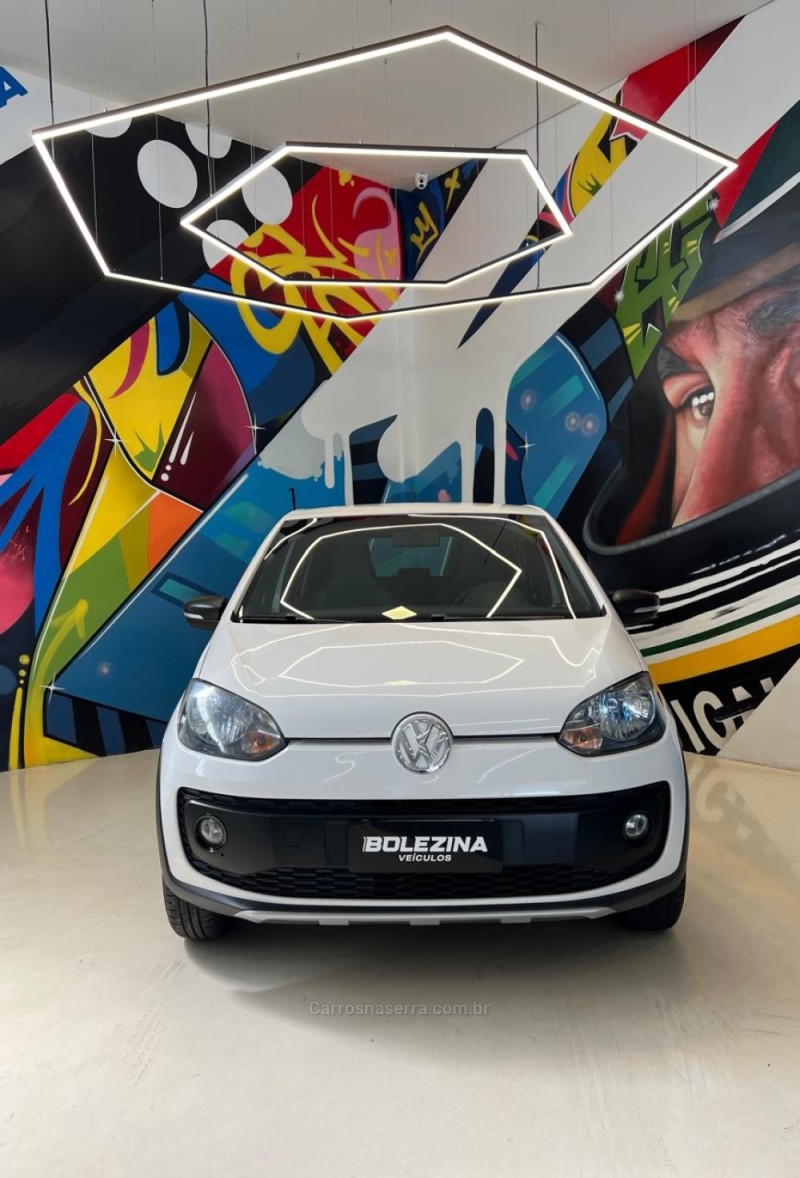 UP 1.0 TRACK UP 12V FLEX 4P MANUAL - 2017 - NOVO HAMBURGO