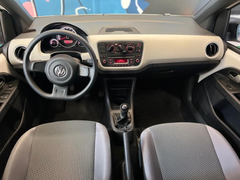 UP 1.0 TRACK UP 12V FLEX 4P MANUAL - 2017 - NOVO HAMBURGO