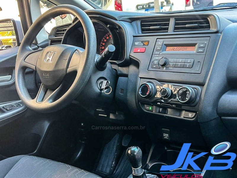 FIT 1.5 LX 16V FLEX 4P MANUAL - 2015 - NOVO HAMBURGO