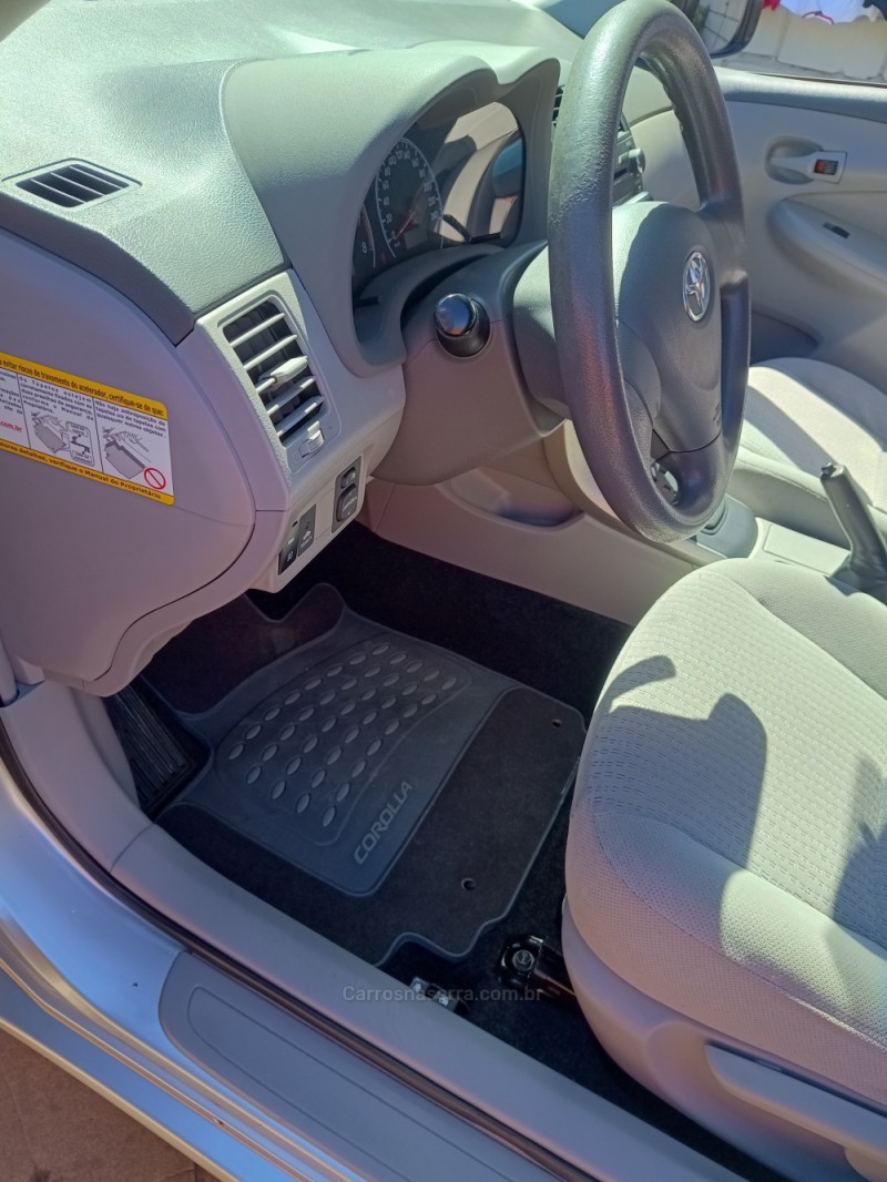 COROLLA 1.8 XLI 16V FLEX 4P AUTOMÁTICO - 2010 - CAXIAS DO SUL