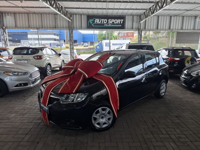 SANDERO 1.0 EXPRESSION 16V FLEX 4P MANUAL - 2015 - CAXIAS DO SUL