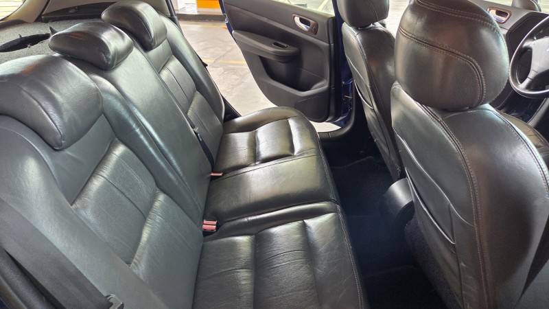 307 2.0 FELINE 16V GASOLINA 4P AUTOMÁTICO - 2005 - CAXIAS DO SUL