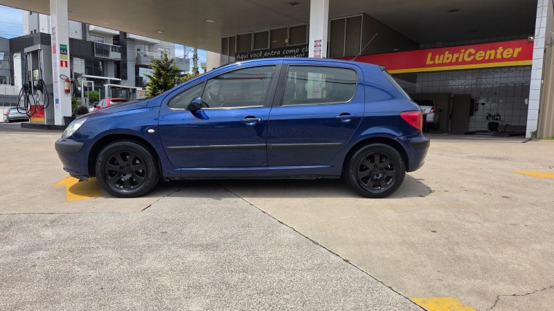 307 2.0 FELINE 16V GASOLINA 4P AUTOMÁTICO - 2005 - CAXIAS DO SUL