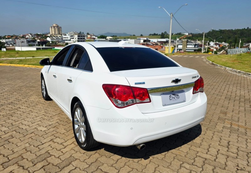 CRUZE 1.8 LTZ 16V FLEX 4P AUTOMÁTICO - 2013 - LAJEADO