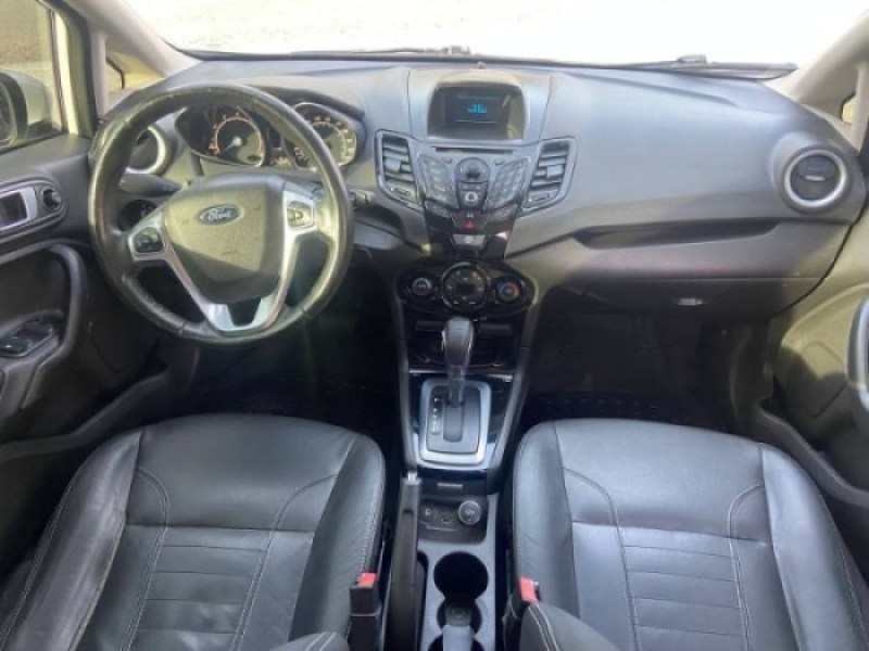 FIESTA 1.6 TITANIUM SEDAN 16V FLEX 4P AUTOMÁTICO - 2015 - CAXIAS DO SUL