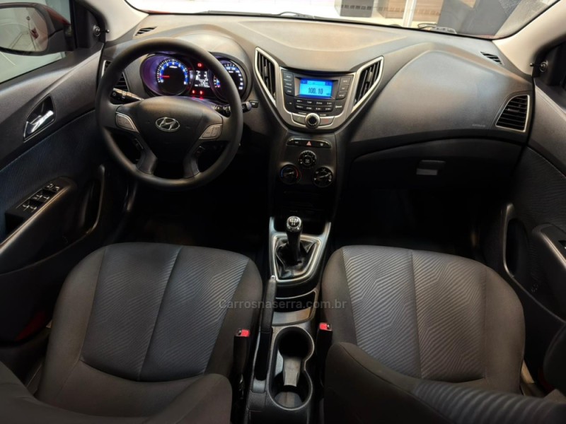 HB20 1.6 COMFORT 16V FLEX 4P MANUAL - 2015 - BOM RETIRO DO SUL