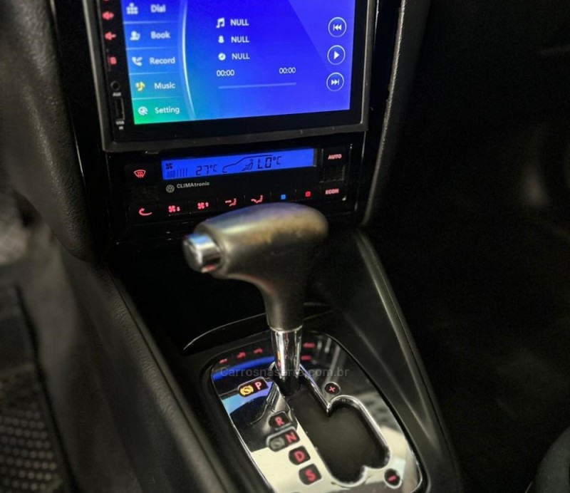 GOLF 2.0 MI COMFORTLINE 8V GASOLINA 4P AUTOMÁTICO - 2009 - ENCANTADO