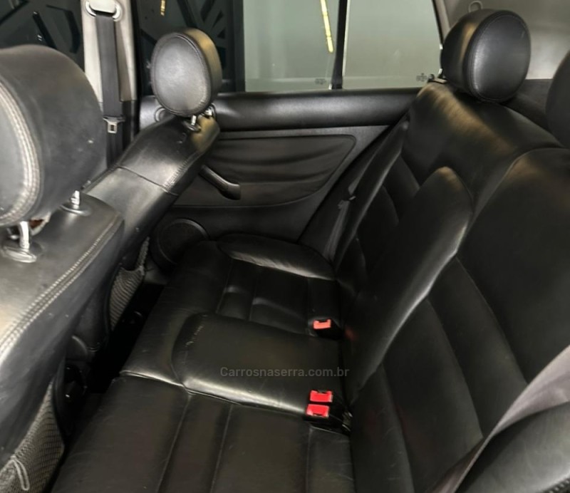 GOLF 2.0 MI COMFORTLINE 8V GASOLINA 4P AUTOMÁTICO - 2009 - ENCANTADO