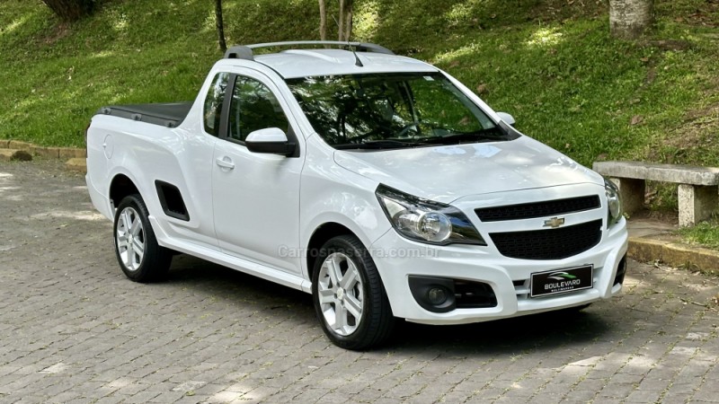 montana 1.4 mpfi sport cs 8v flex 2p manual 2016 caxias do sul