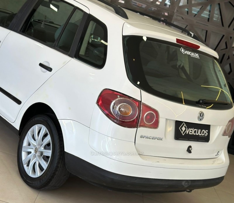 SPACEFOX 1.6 MI 8V FLEX 4P MANUAL - 2007 - ENCANTADO