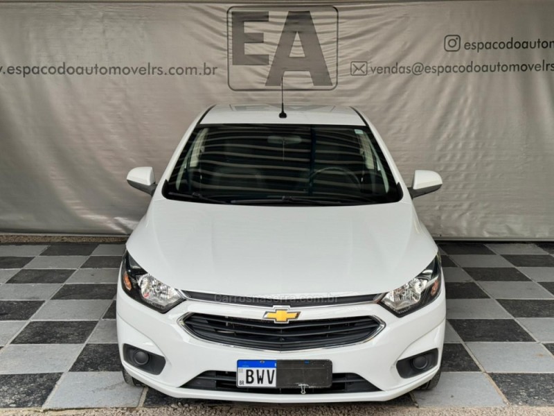 PRISMA 1.4 MPFI LT 8V FLEX 4P MANUAL - 2019 - NOVA PRATA