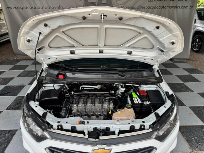 PRISMA 1.4 MPFI LT 8V FLEX 4P MANUAL - 2019 - NOVA PRATA