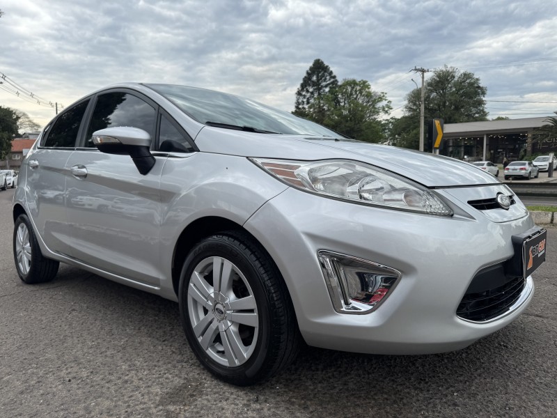 FIESTA 1.6 MPI HATCH 8V FLEX 4P MANUAL - 2012 - DOIS IRMãOS