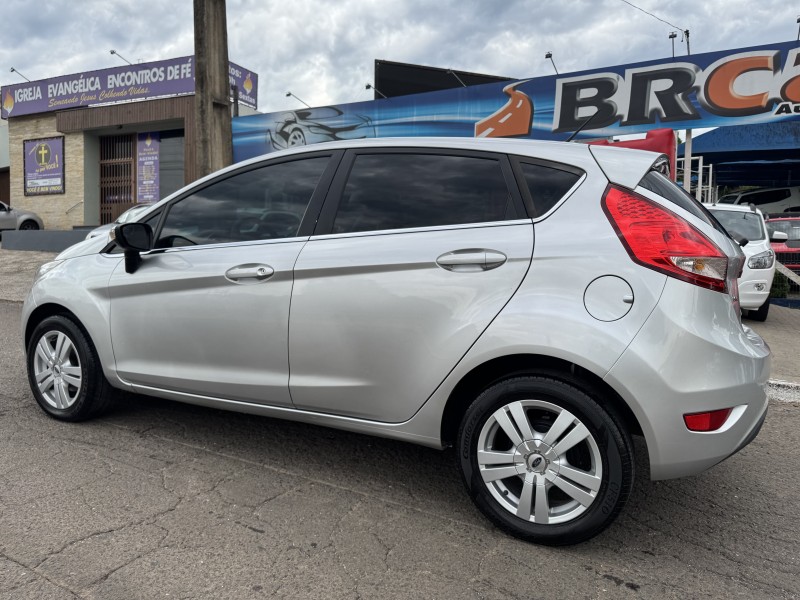 FIESTA 1.6 MPI HATCH 8V FLEX 4P MANUAL - 2012 - DOIS IRMãOS