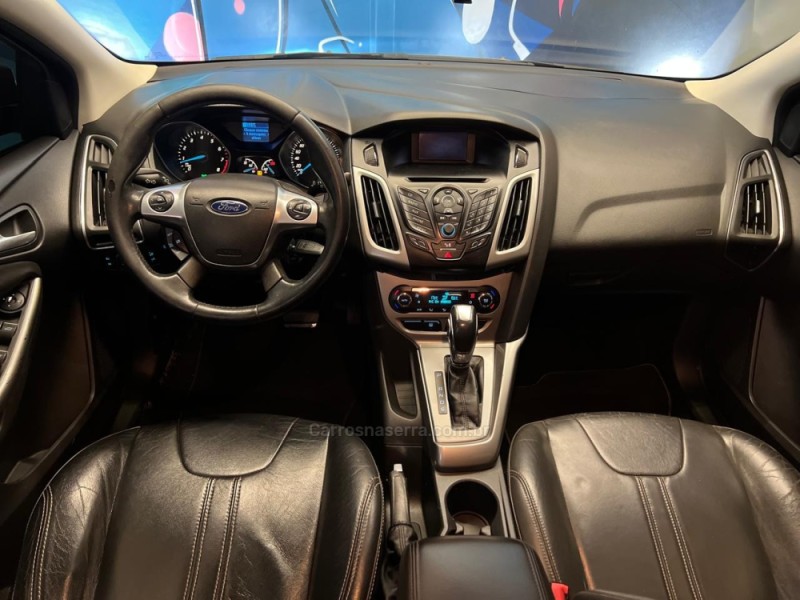 FOCUS 2.0 S SEDAN 16V FLEX 4P AUTOMÁTICO - 2015 - NOVO HAMBURGO