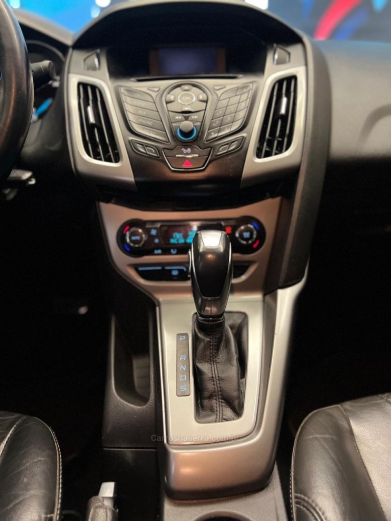 FOCUS 2.0 S SEDAN 16V FLEX 4P AUTOMÁTICO - 2015 - NOVO HAMBURGO