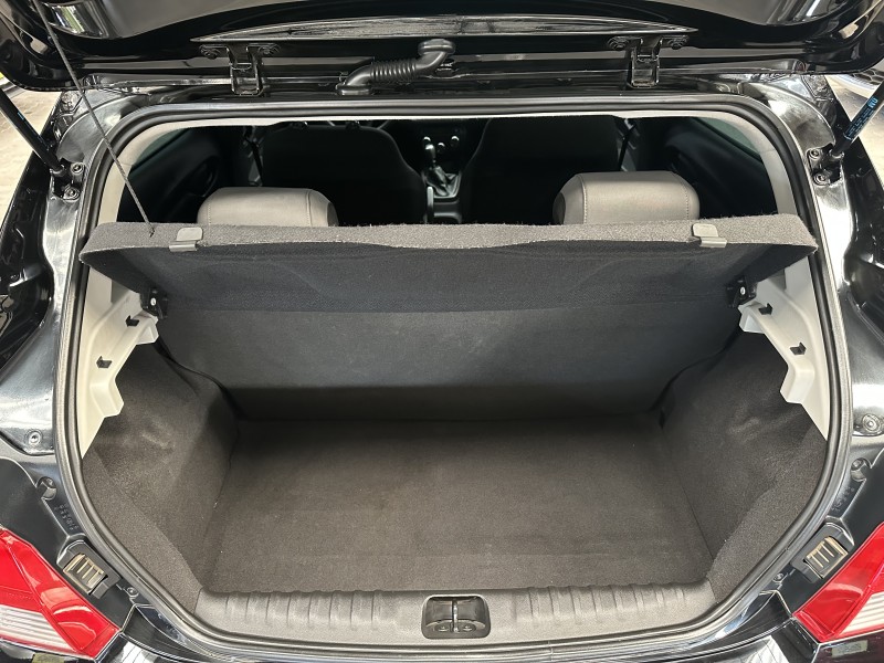 ONIX 1.0 MPFI LS 8V FLEX 4P MANUAL - 2016 - CAXIAS DO SUL