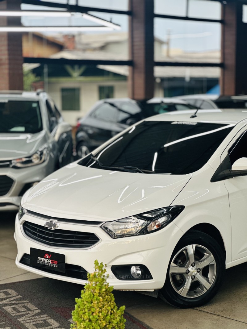 ONIX 1.0 MPFI LT 8V FLEX 4P MANUAL - 2017 - CANELA